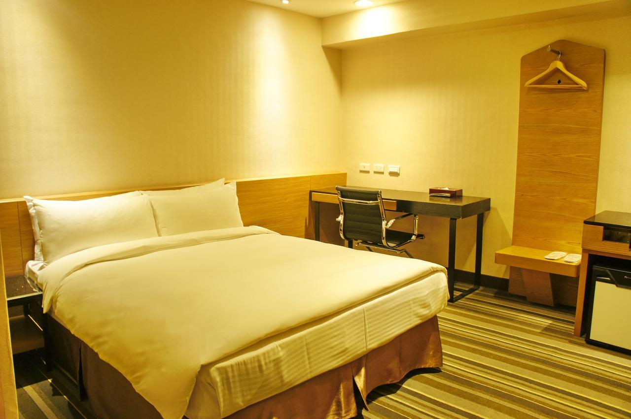 Country Garden Hotel Цзяи Экстерьер фото