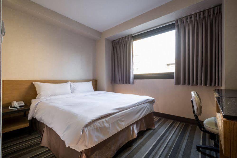 Country Garden Hotel Цзяи Экстерьер фото