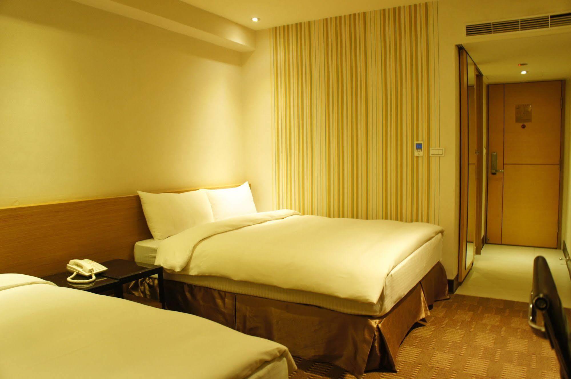 Country Garden Hotel Цзяи Экстерьер фото